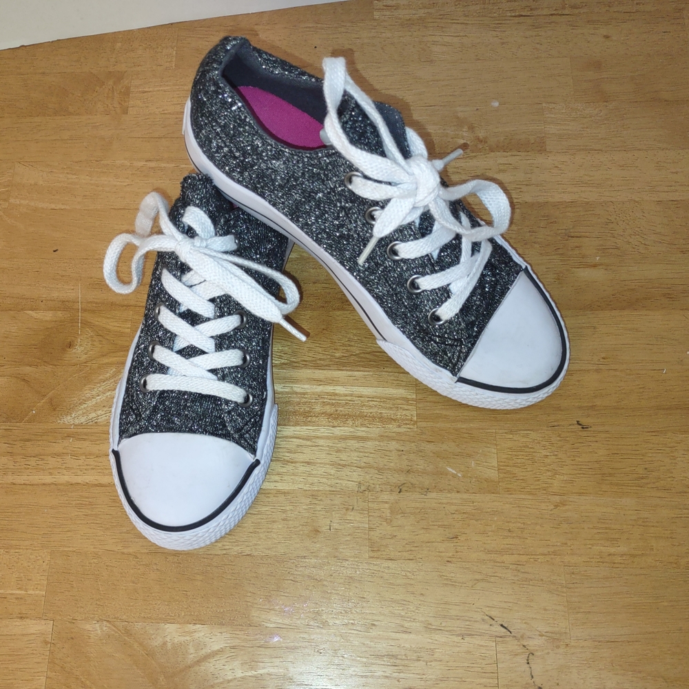 Kids Glitter Sneakers with White Laces - Picture 5 of 8